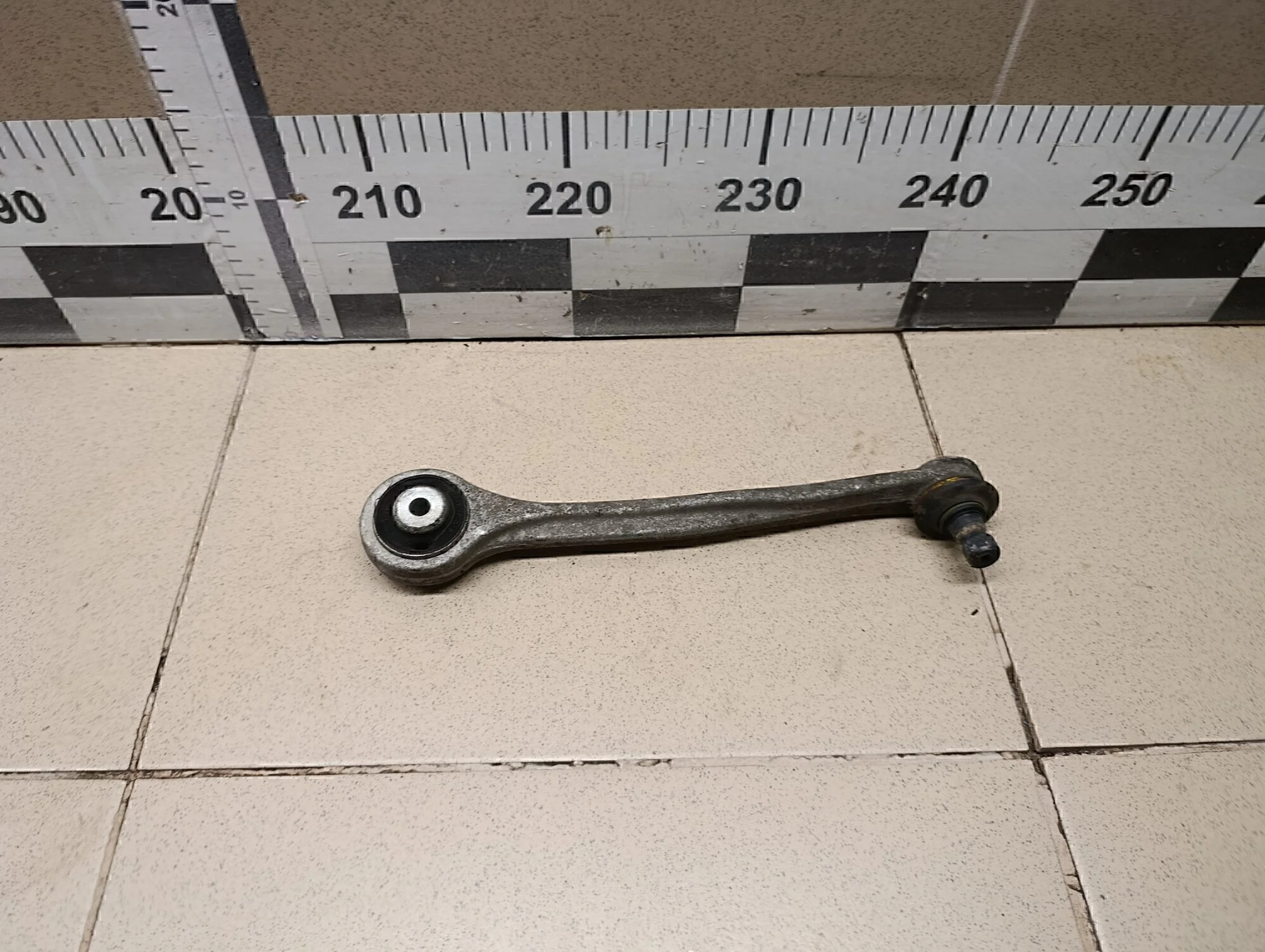 Рычаг передний верхний правый передний A4 [B8] 2007-2015