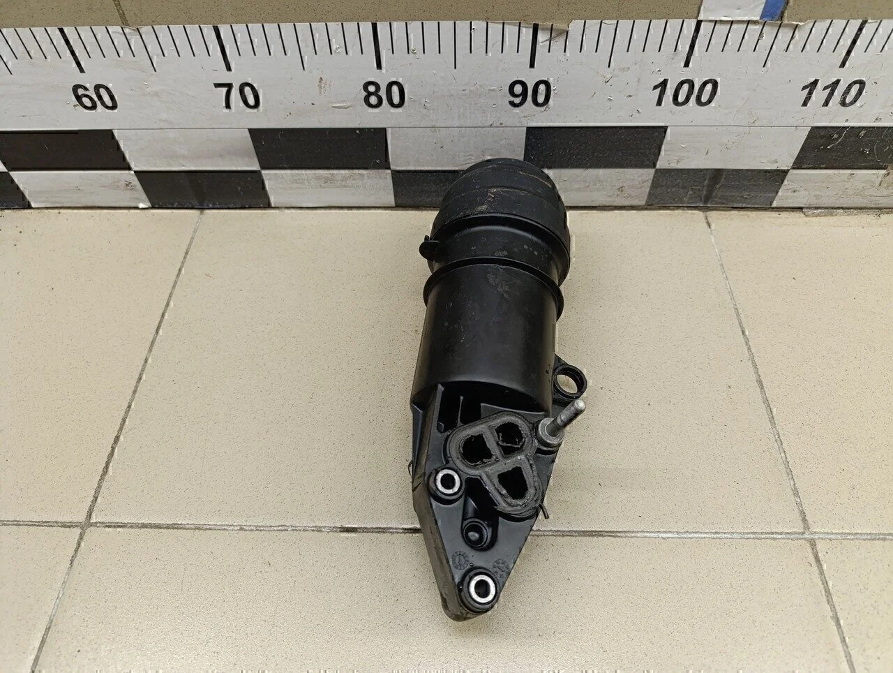 Корпус масляного фильтра A6 [C6,4F] 2005-2011