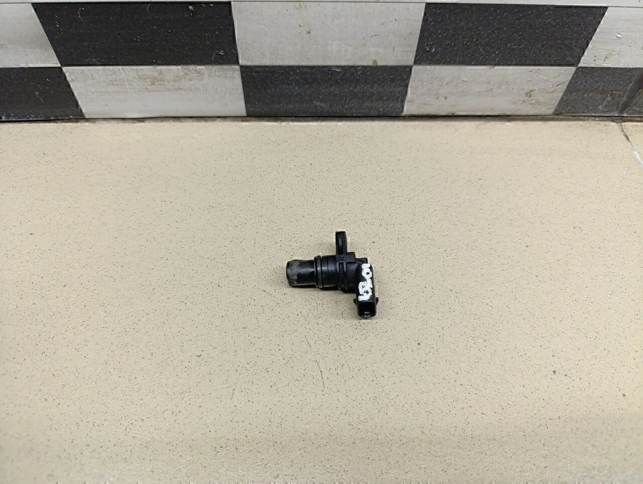 Датчик положения распредвала Passat [B6] 2005-2010