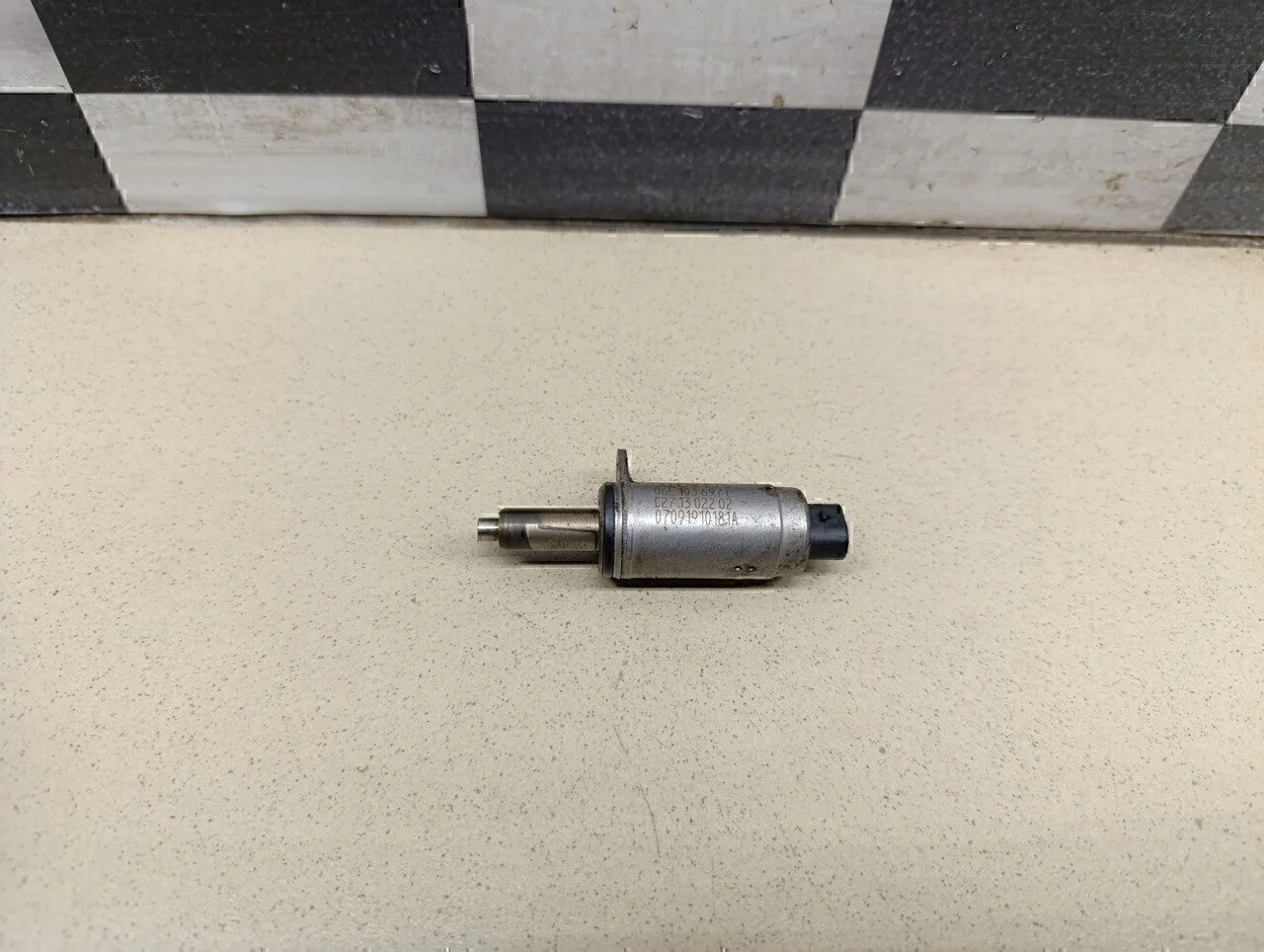 Механизм изменения фаз ГРМ Golf V 2003-2009