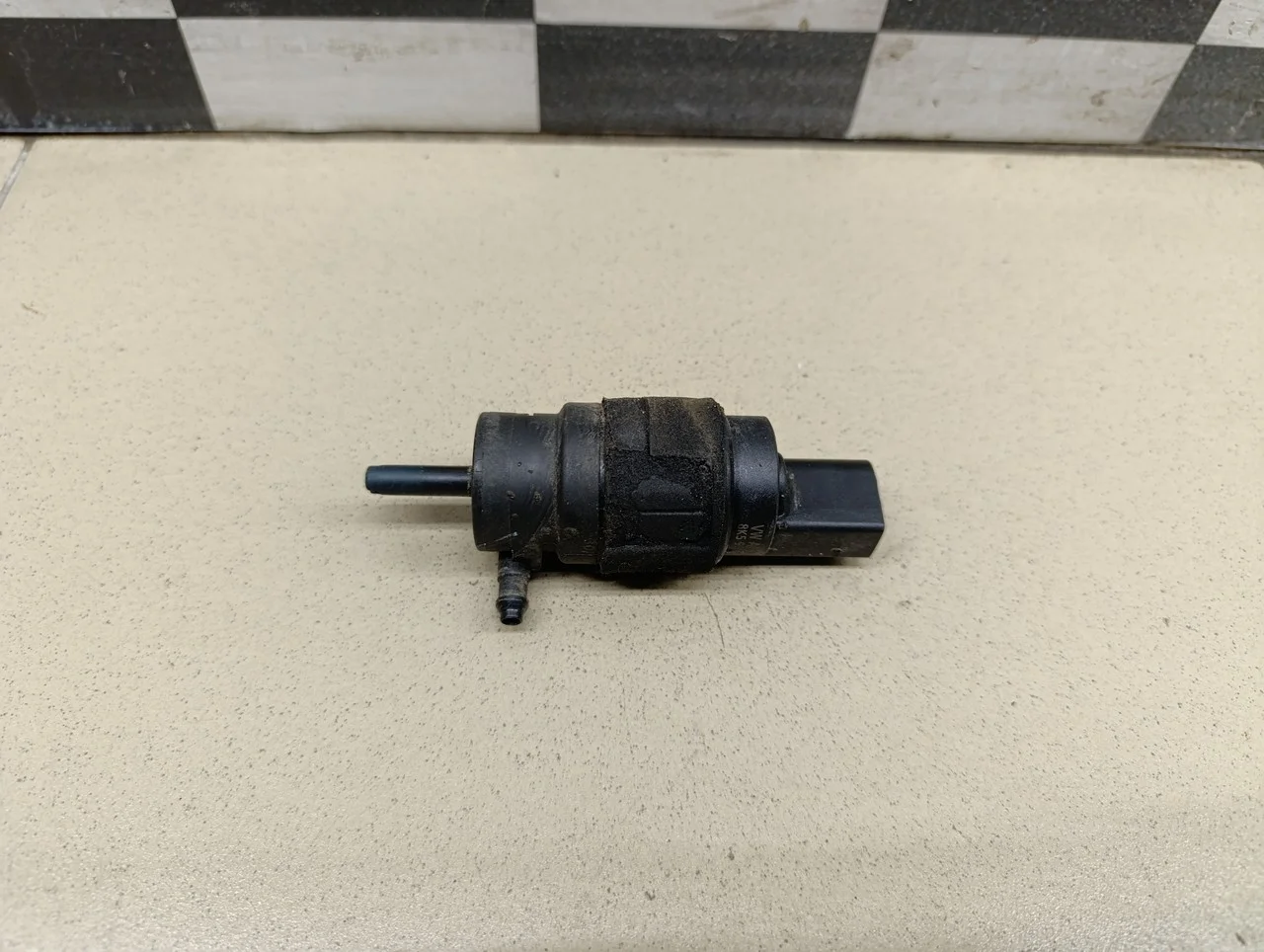 Насос омывателя A4 [B5] 1994-2000