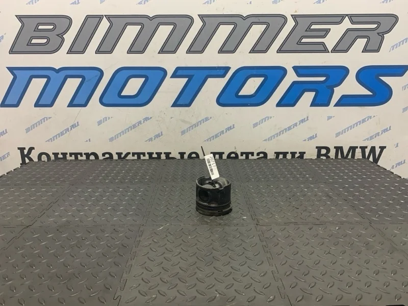 Поршень BMW X5 E53