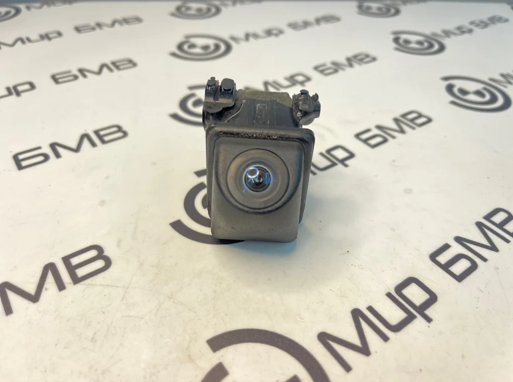 Камера заднего вида BMW X5 E70