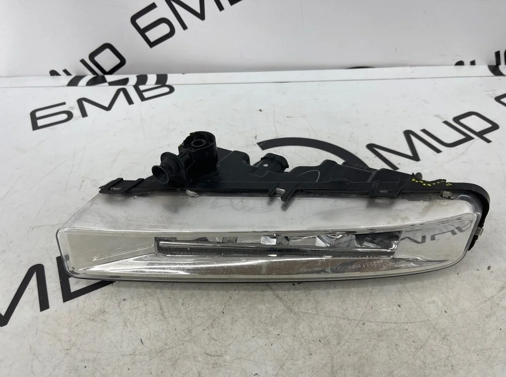 Фара противотуманная BMW 5-series G30