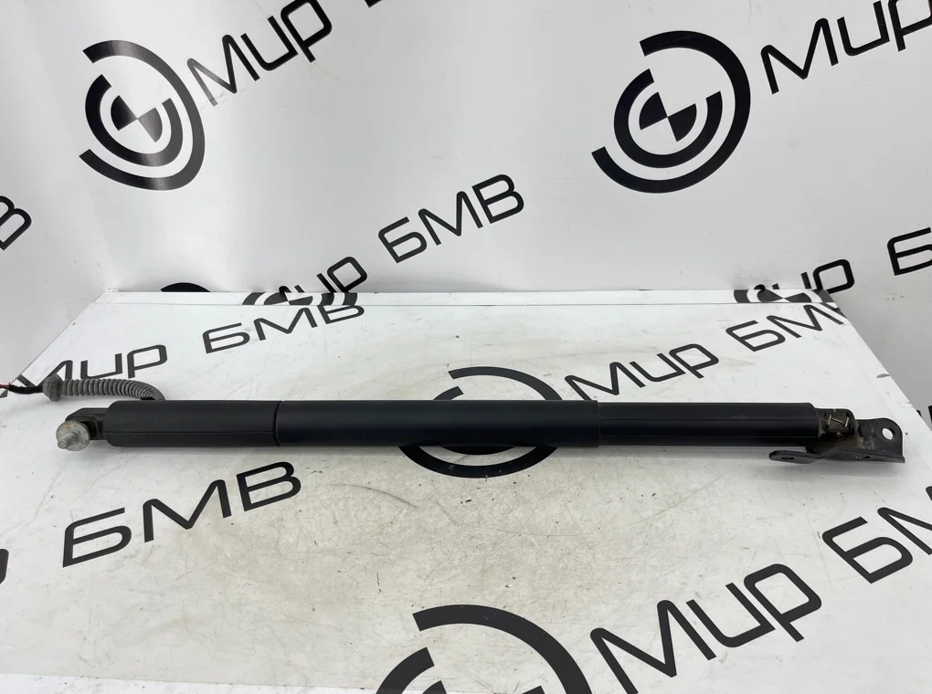 Амортизатор крышки багажника BMW 5 - series F07