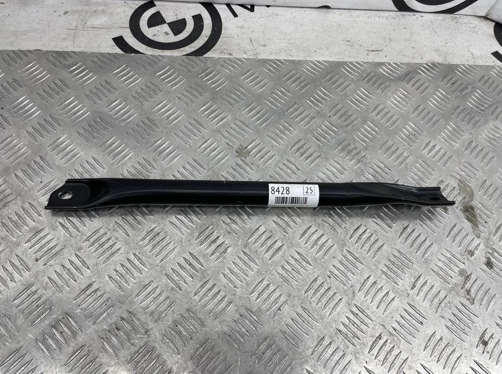 Растяжка моторного отсека BMW 5' 530D XDR 2017 G30