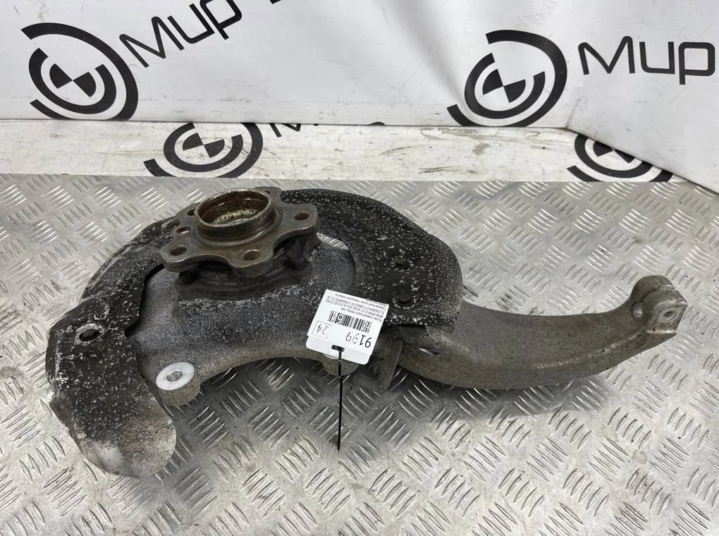 Кулак поворотный BMW 6' GT 630d xDrive 2018 G32