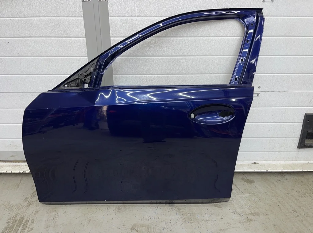 Дверь боковая BMW M3 Competition xDrive 2022 G80