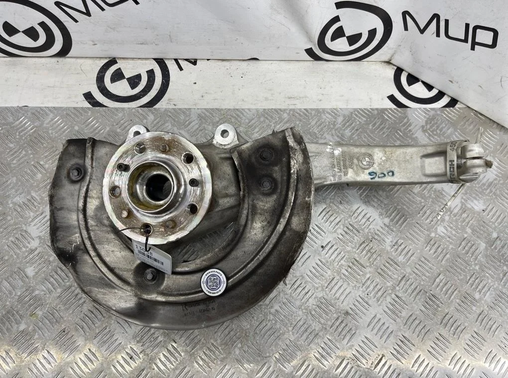 Кулак поворотный BMW X5 F95