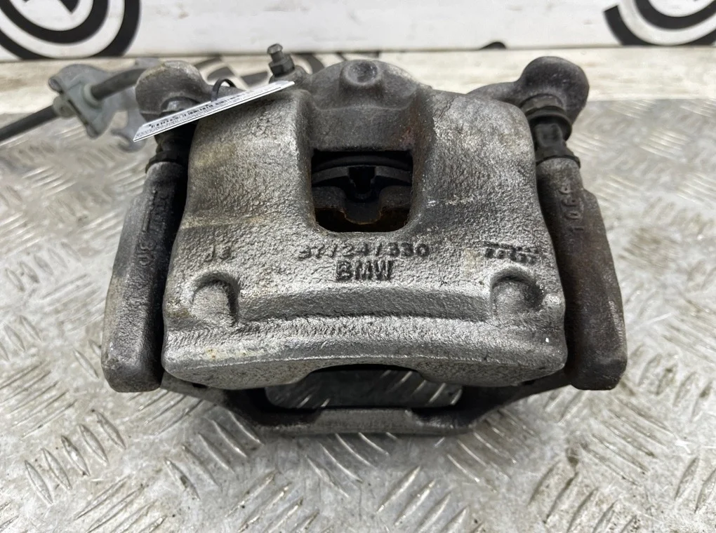Суппорт тормозной BMW X1 F48