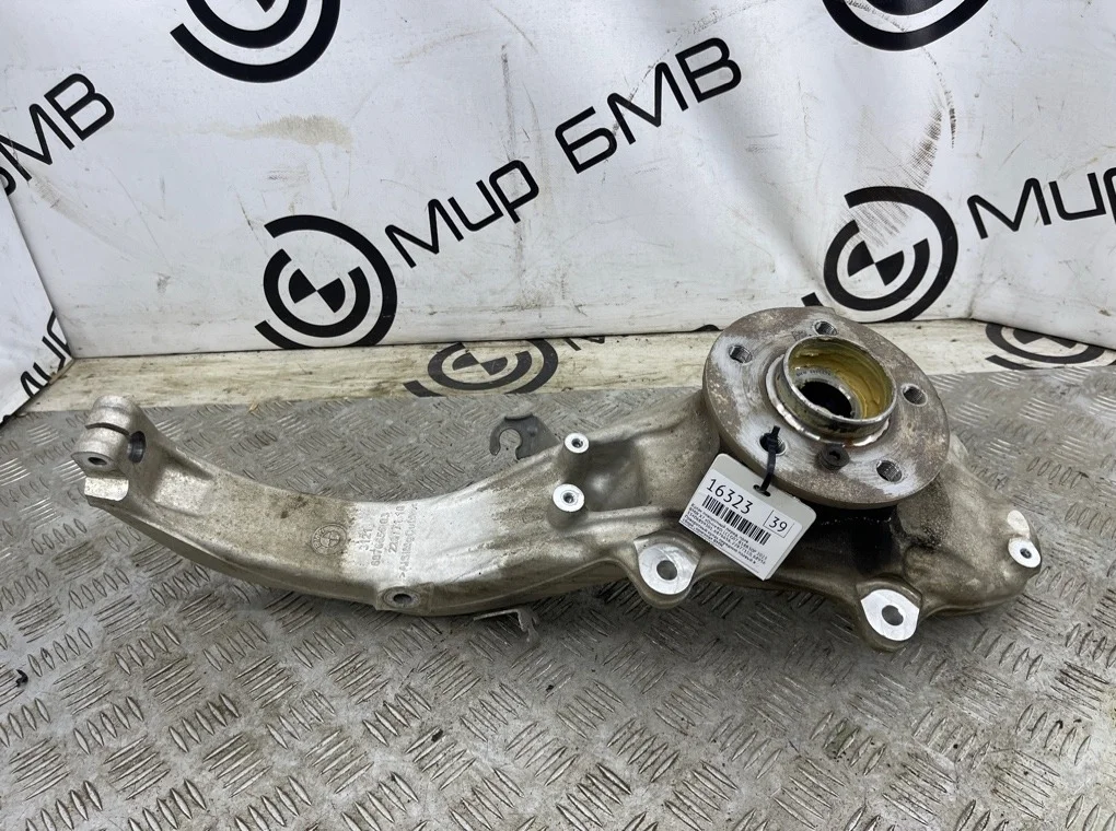 Кулак поворотный BMW X7 xDrive40i LCI 2023 G07