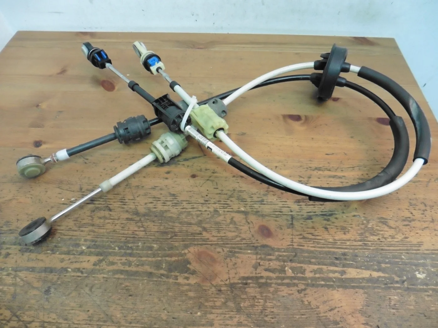 Трос МКПП F17 двойной комплект Опель Астра J