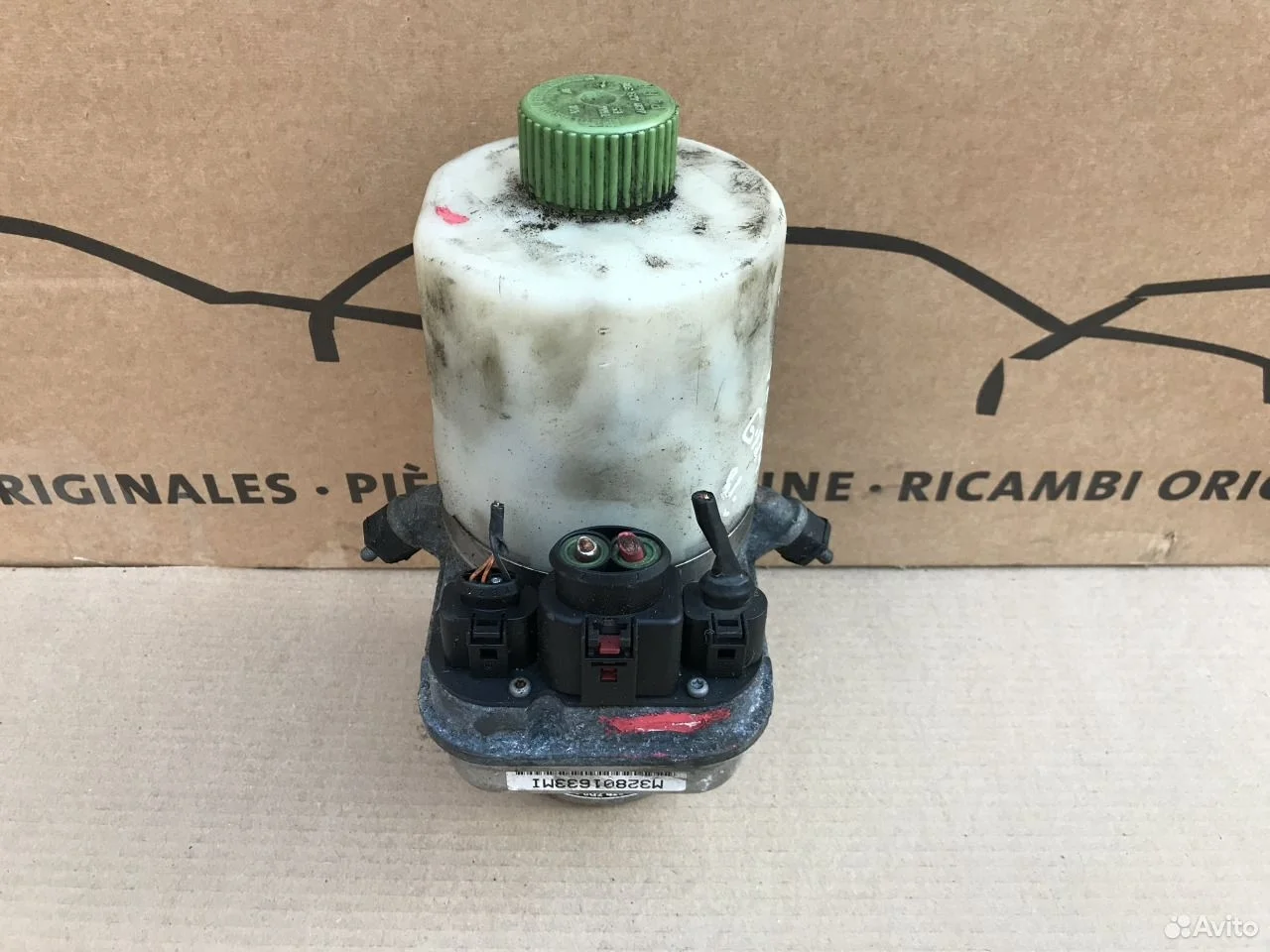 Насос гура skoda fabia 2 6r0423156b