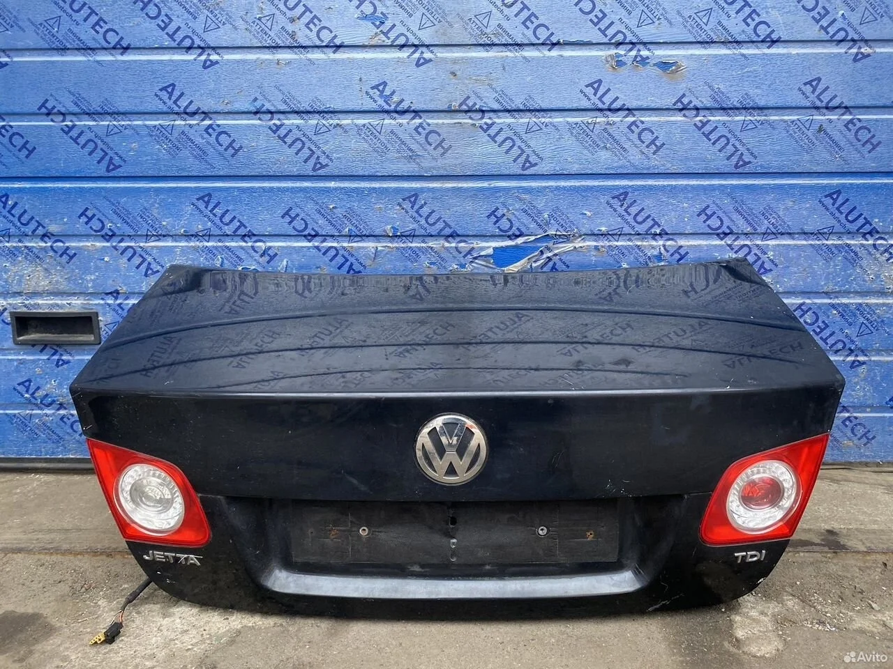 Крышка багажника volkswagen jetta 5