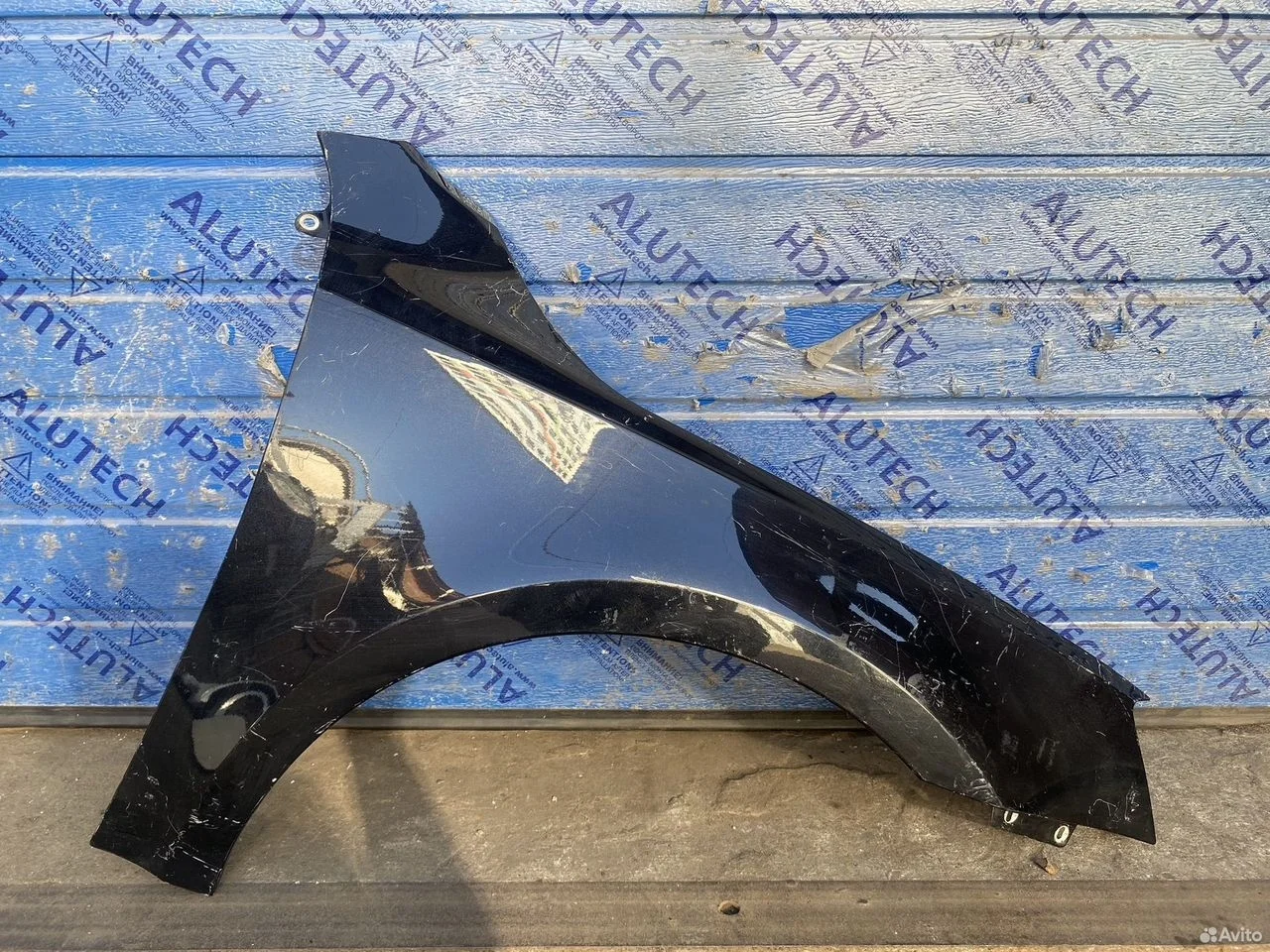 Крыло переднее правое skoda octavia a7