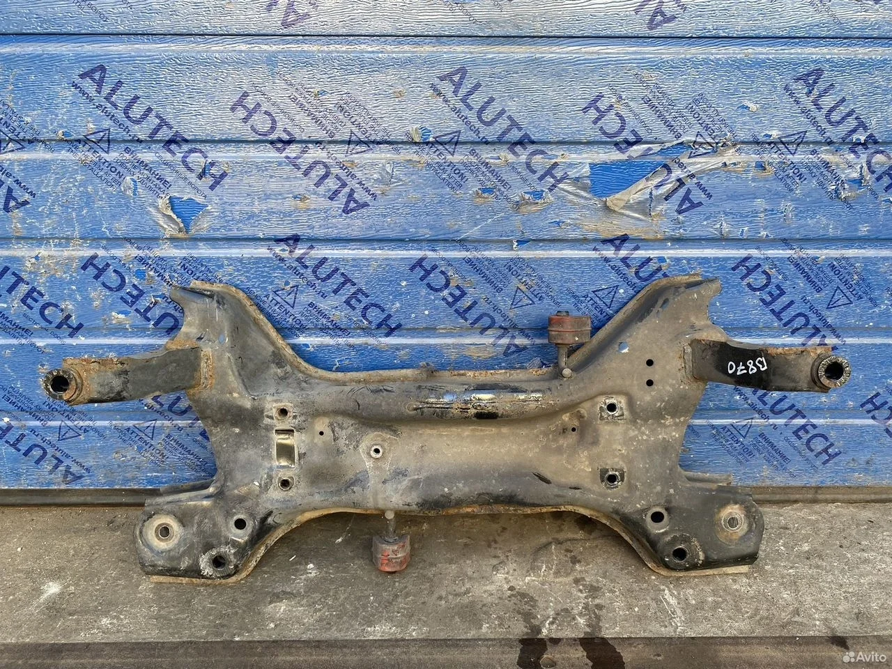 Подрамник передний skoda fabia 2