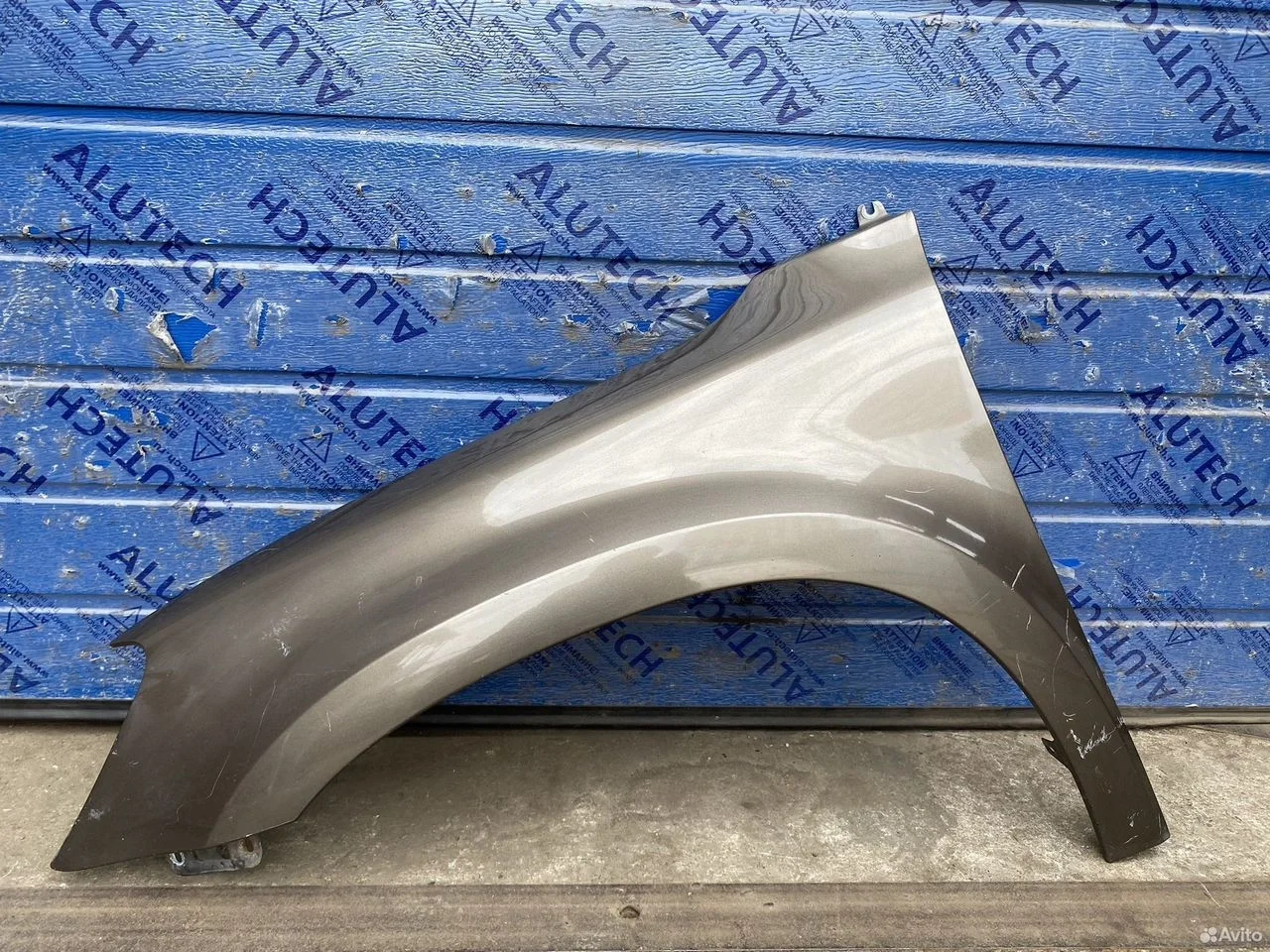 Крыло переднее левое skoda yeti