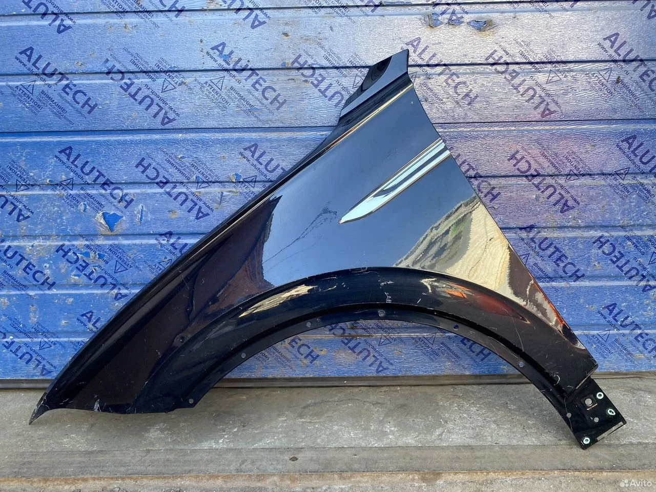 Крыло переднее левое volkswagen touareg 3