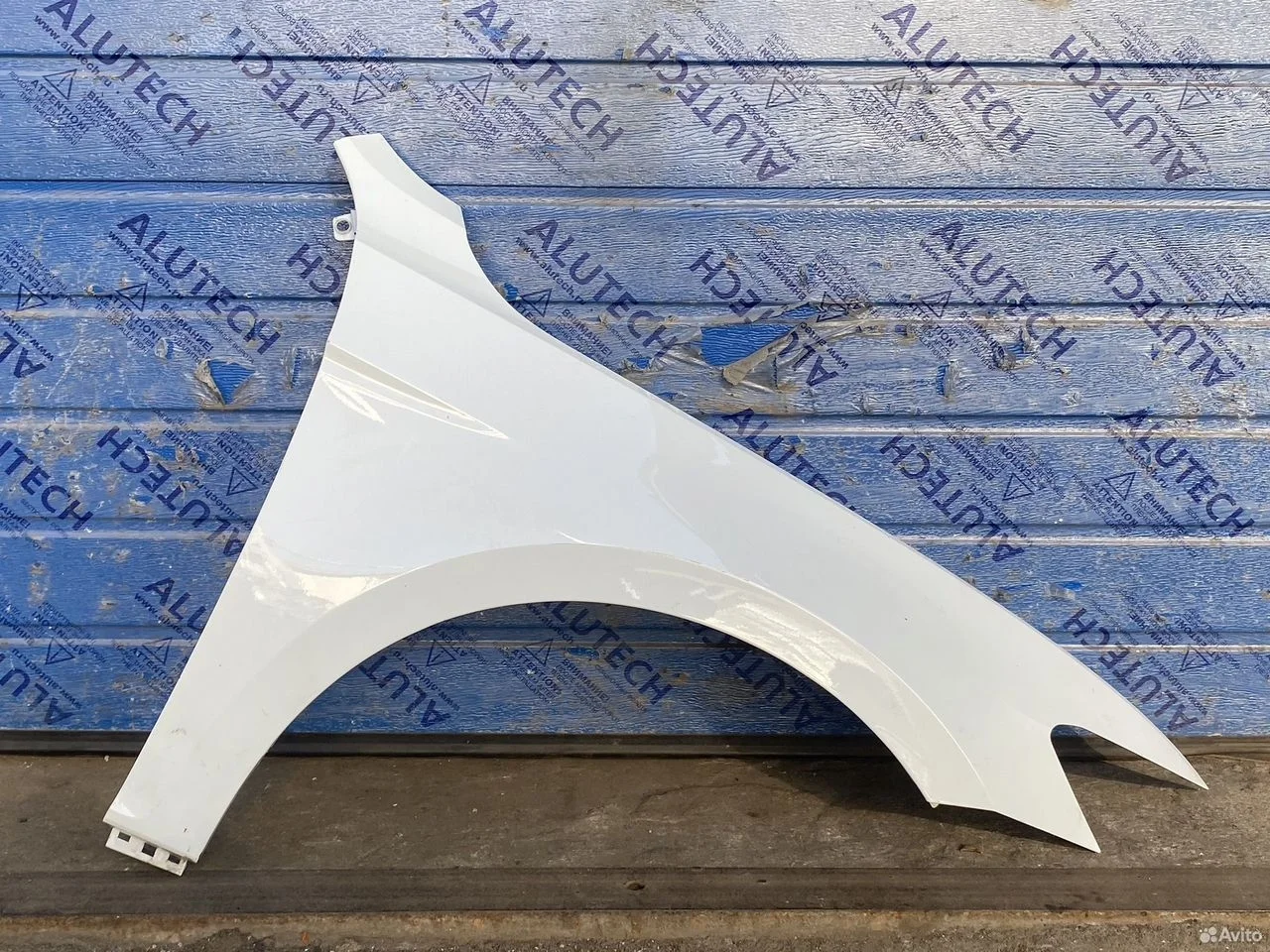 Крыло переднее правое volkswagen passat b8