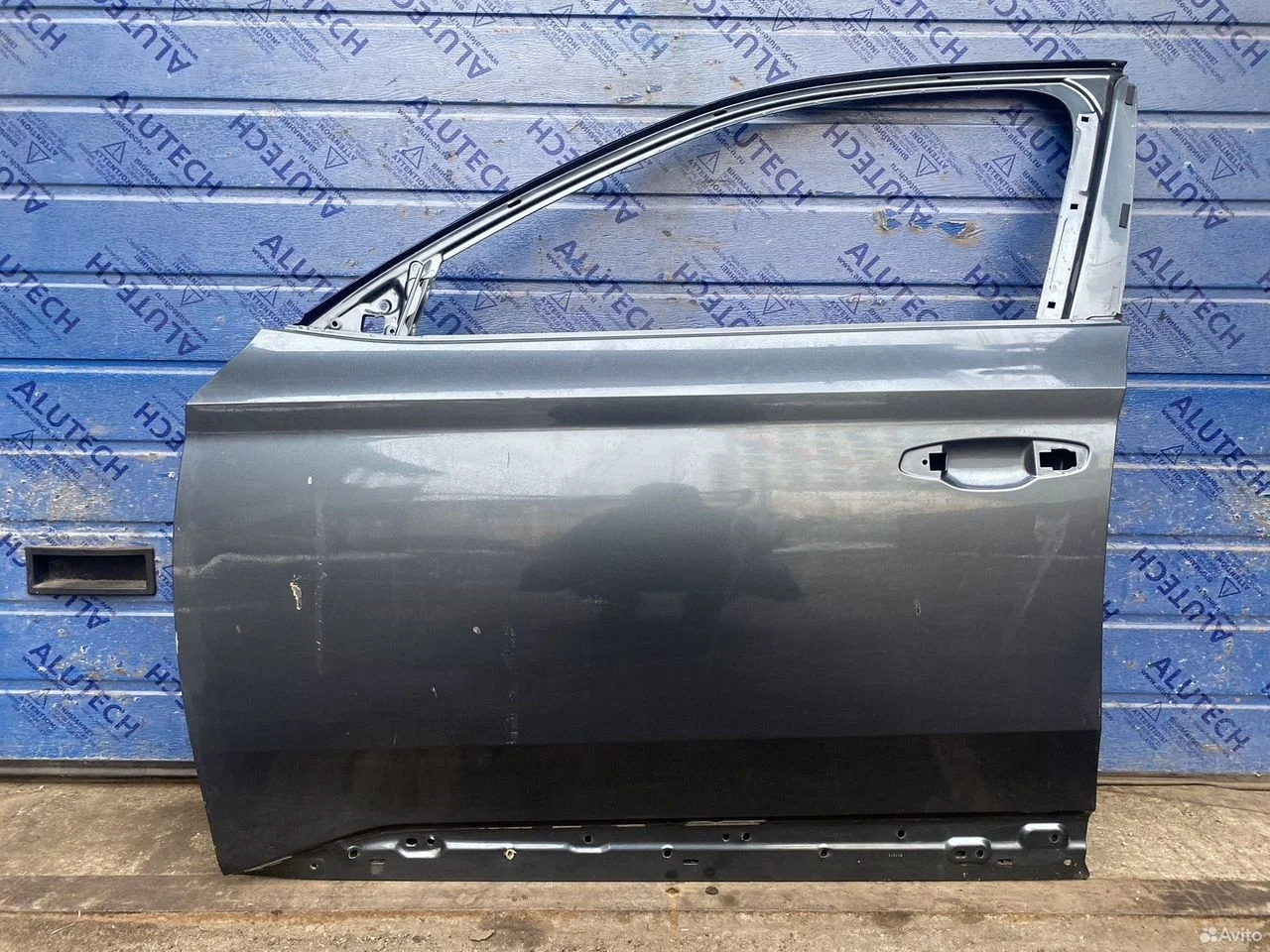 Дверь передняя левая skoda superb 3