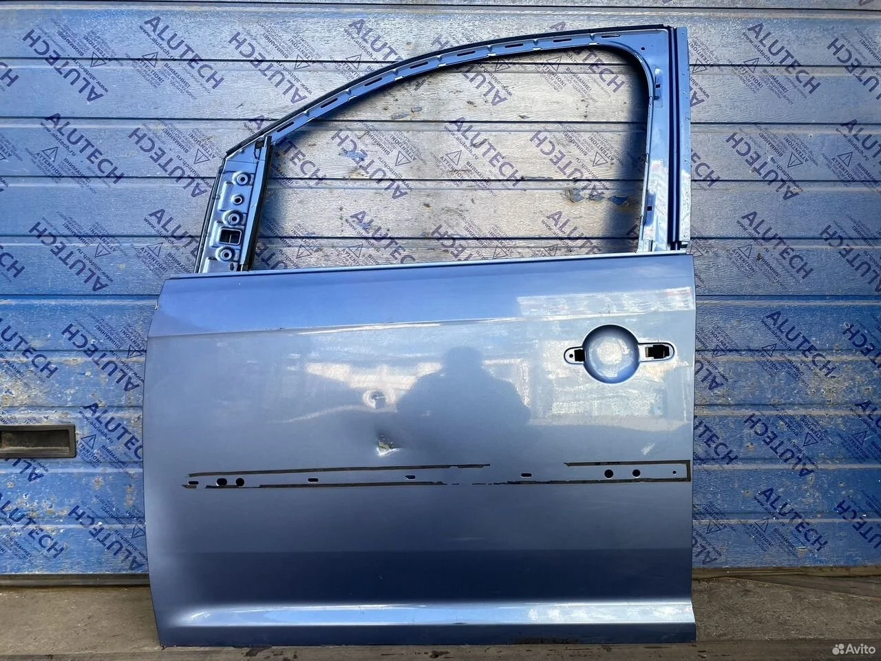 Дверь передняя левая volkswagen caddy