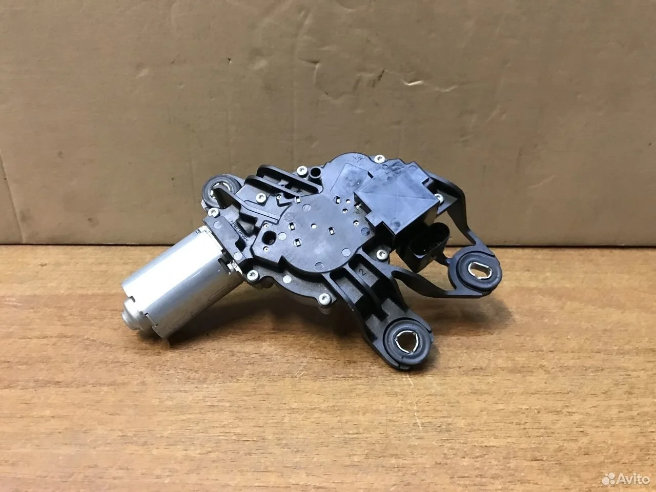 Мотор заднего стеклоочистителя volkswagen golf 6