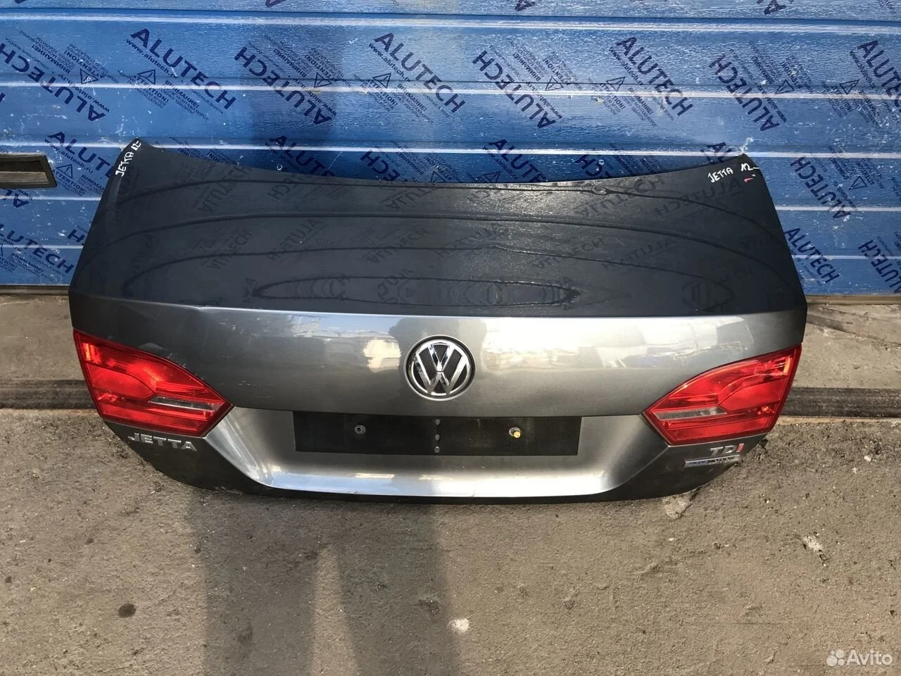 Крышка багажника volkswagen jetta 6