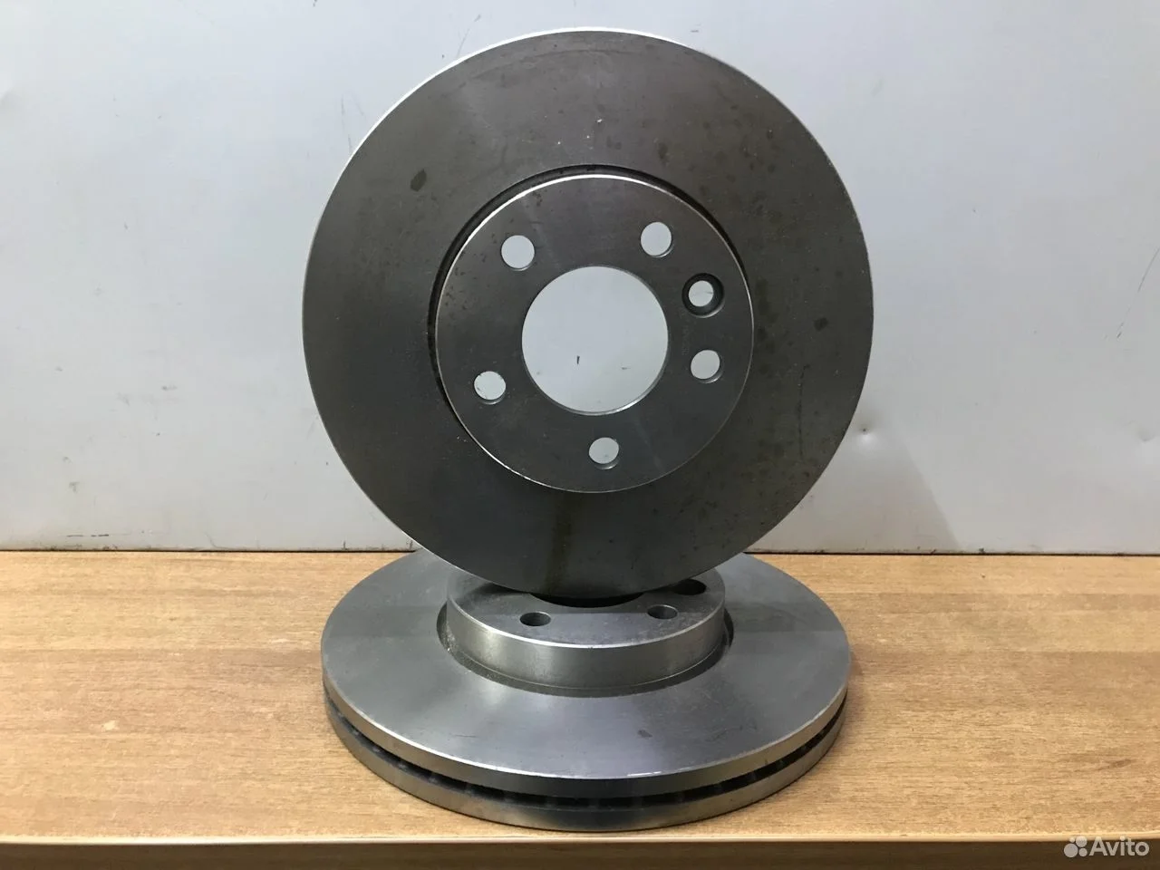 Диск тормозной передний volkswagen transporter t5