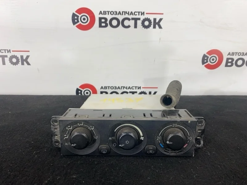 Блок управления климат-контролем MITSUBISHI PAJERO 1999-2006 MR500544 V75W 6G74