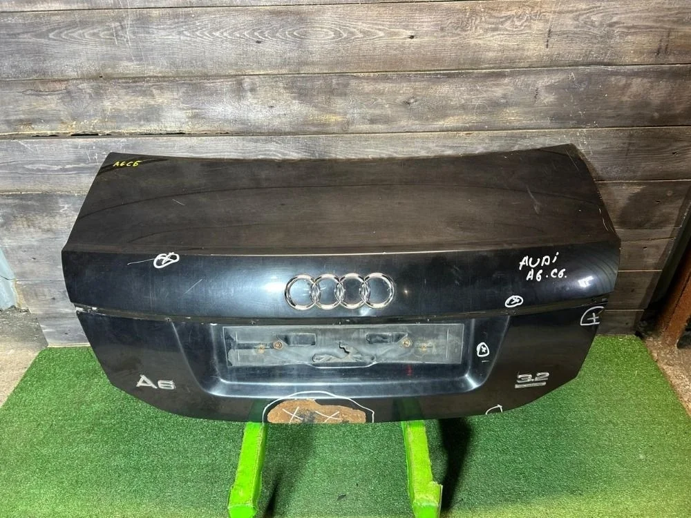 Крышка багажника  Audi A6 C6