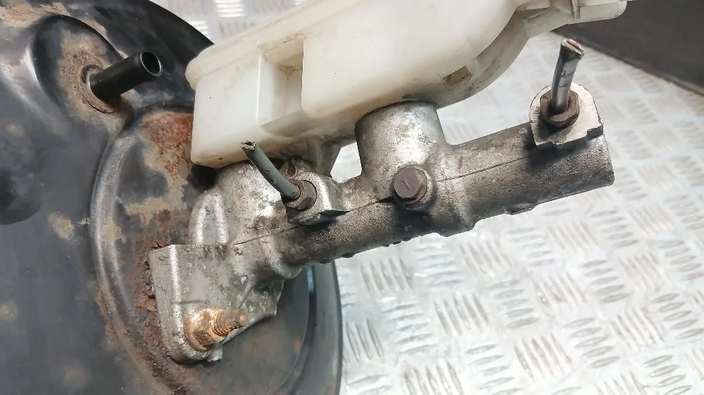 Цилиндр тормозной главный Mazda 6 GG