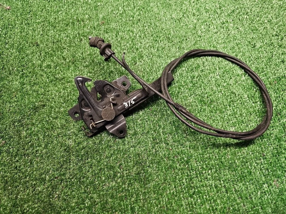 Замок капота Ssang Yong Kyron