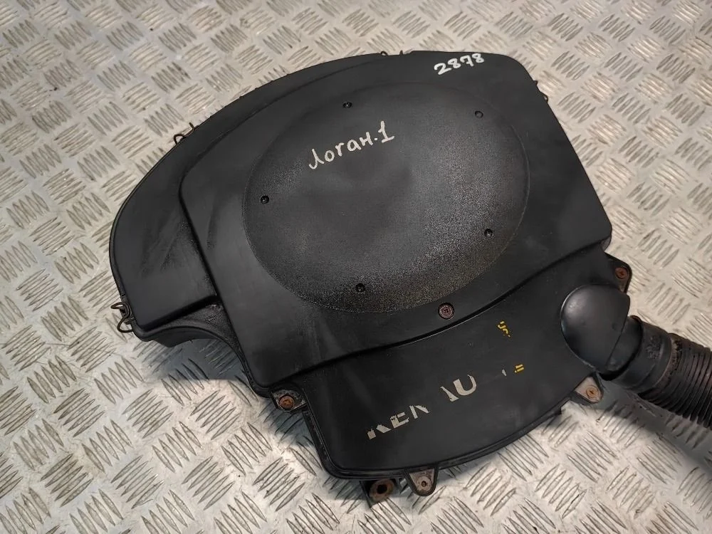 Корпус воздушного фильтра Renault Logan