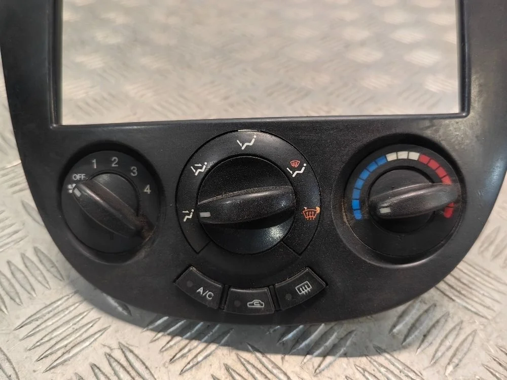 Блок управления отопителем Chevrolet Lacetti