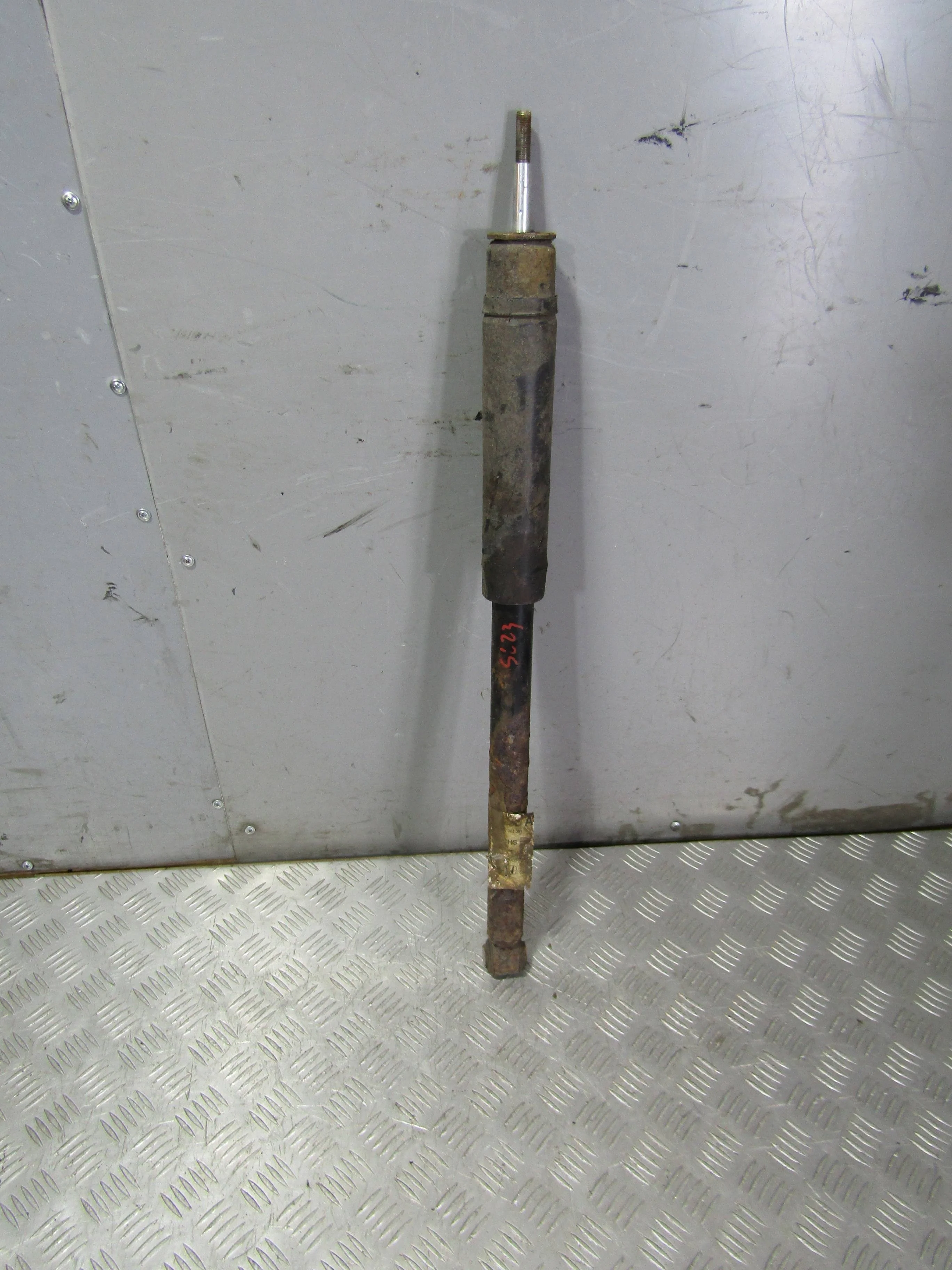 Амортизатор задний HONDA Civic VIII (2005—2009)