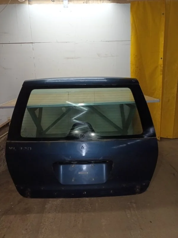 Крышка багажника Mercedes ML W163