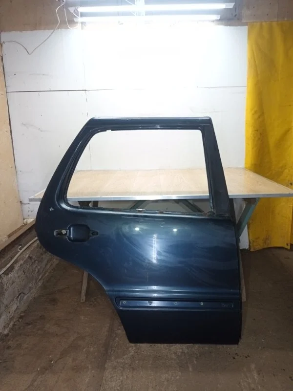 Дверь Mercedes ML W163