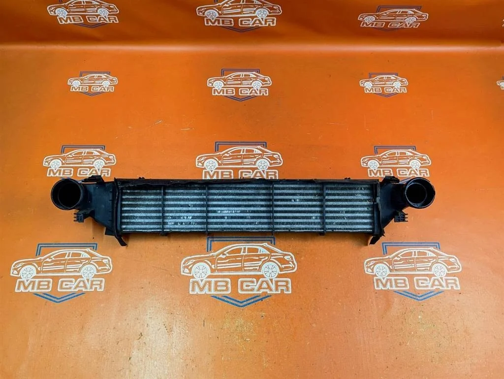 Интеркулер Mercedes-Benz