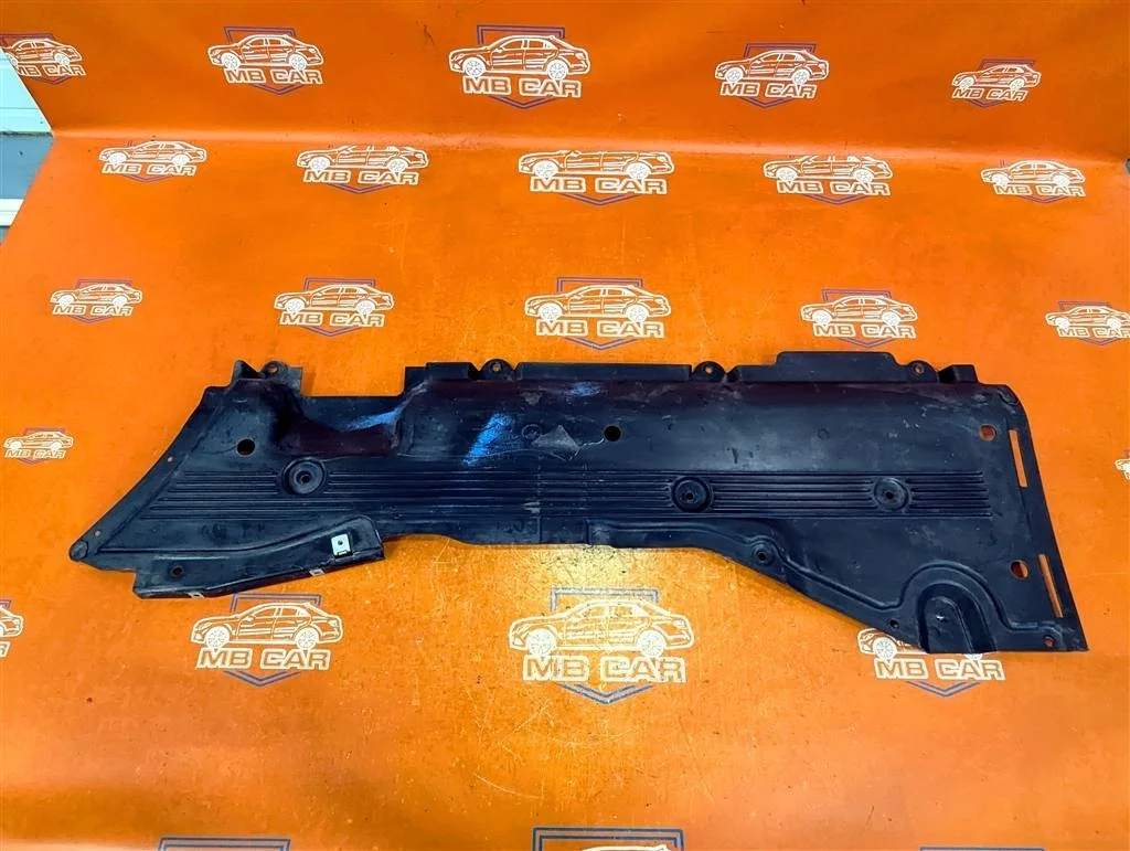 Защита днища Mercedes-Benz