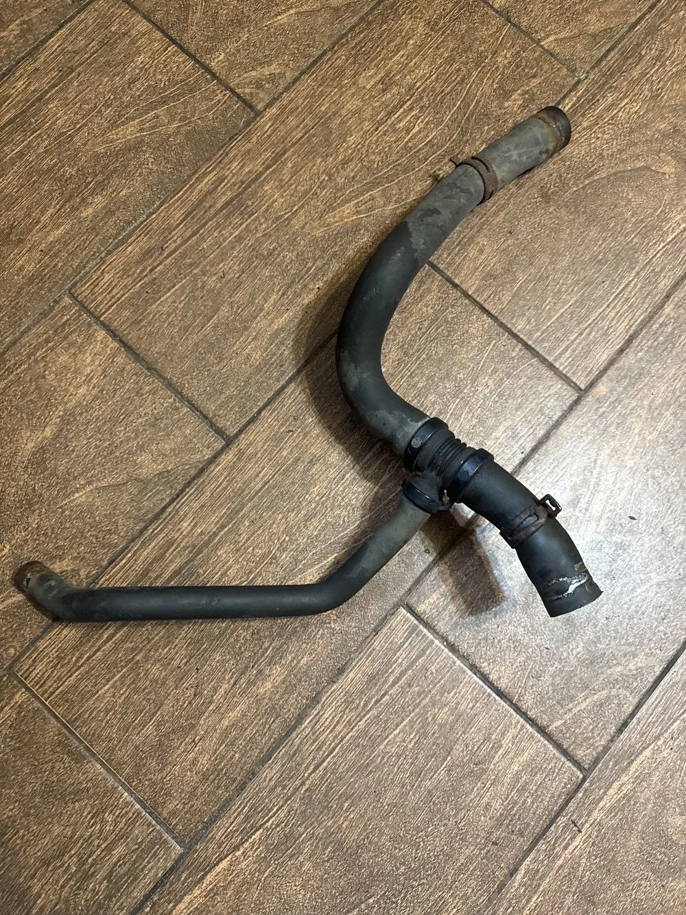 Трубка системы охлаждения ВАЗ (LADA) Largus I (2012—2021)