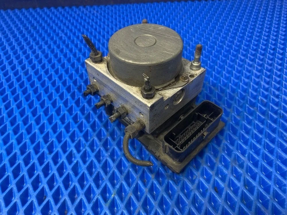 Блок ABS (насос) Hyundai i20 I (2008—2012) б.у