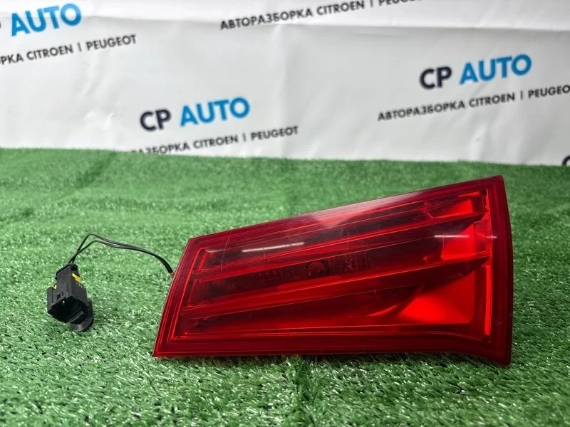 Фонарь Citroen C4 2014 SEDAN