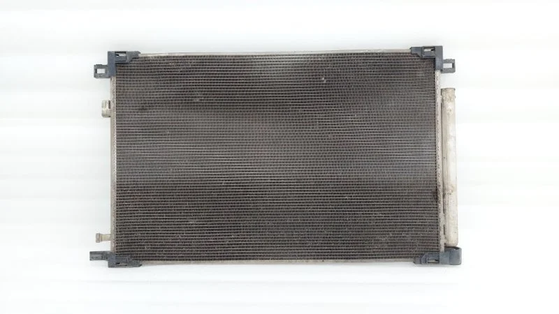 Радиатор кондиционера Toyota Camry 2020 70