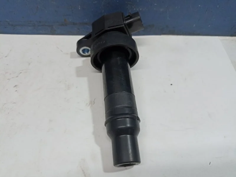 Катушка зажигания Kia Ceed 2012 273012B010 ED 1.6 G4FC