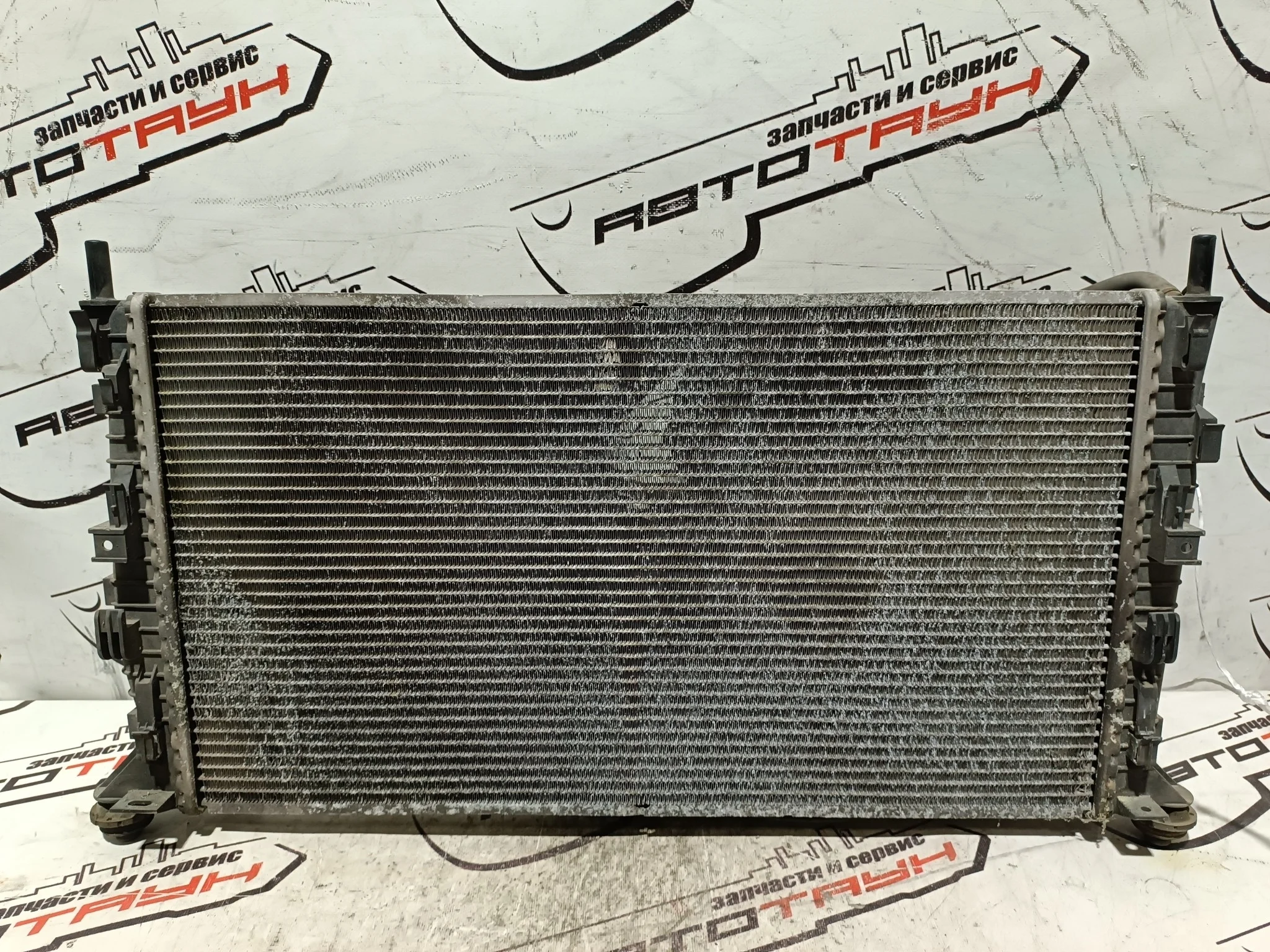 РАДИАТОР ДВИГАТЕЛЯ MAZDA FORD VOLVO Z60215200C DY240Z