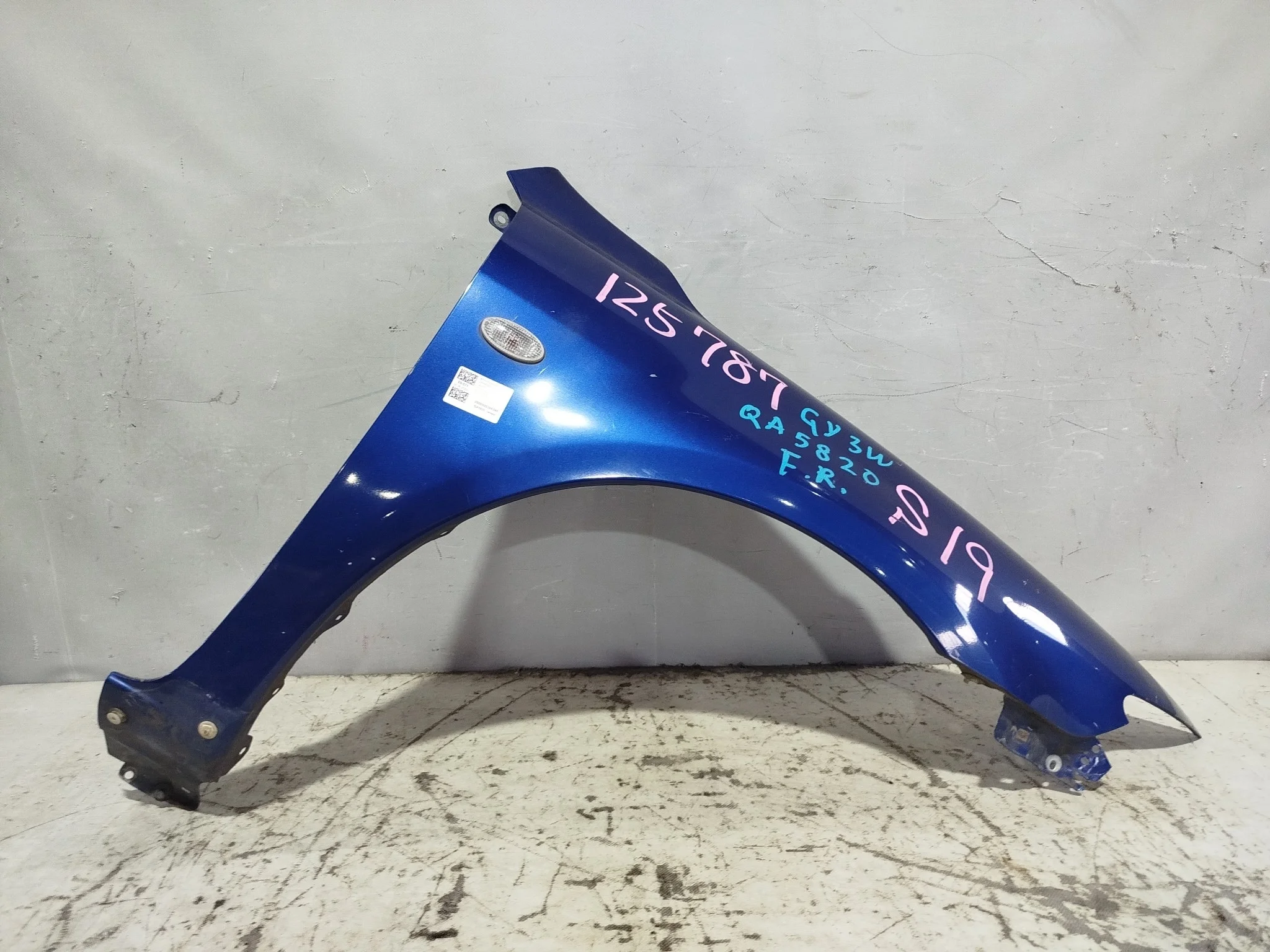 КРЫЛО MAZDA GJ6A52111D ПЕРЕД ПРАВО синий, 25B QA5820
