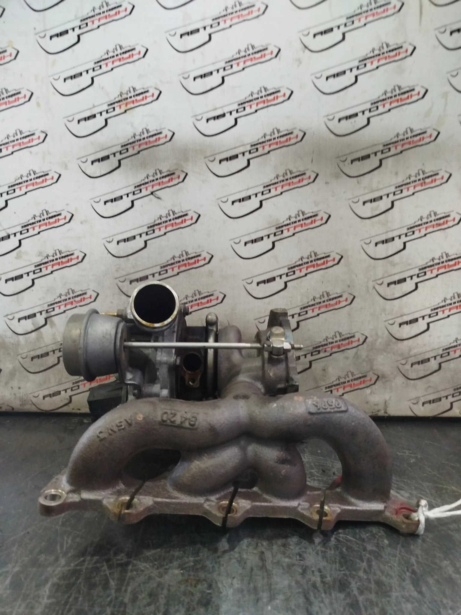 ТУРБИНА AUDI VOLKSWAGEN SEAT SKODA BLG BMY BWK CAVA CAVB CAVC CAVD... CTHA CTHD CTHE CTHF CTHG CTJA CTJB CTJC CTKA С ВЫПУСКНЫМ КОЛЛЕКТОРОМ 03C145701K F2100-025703Z