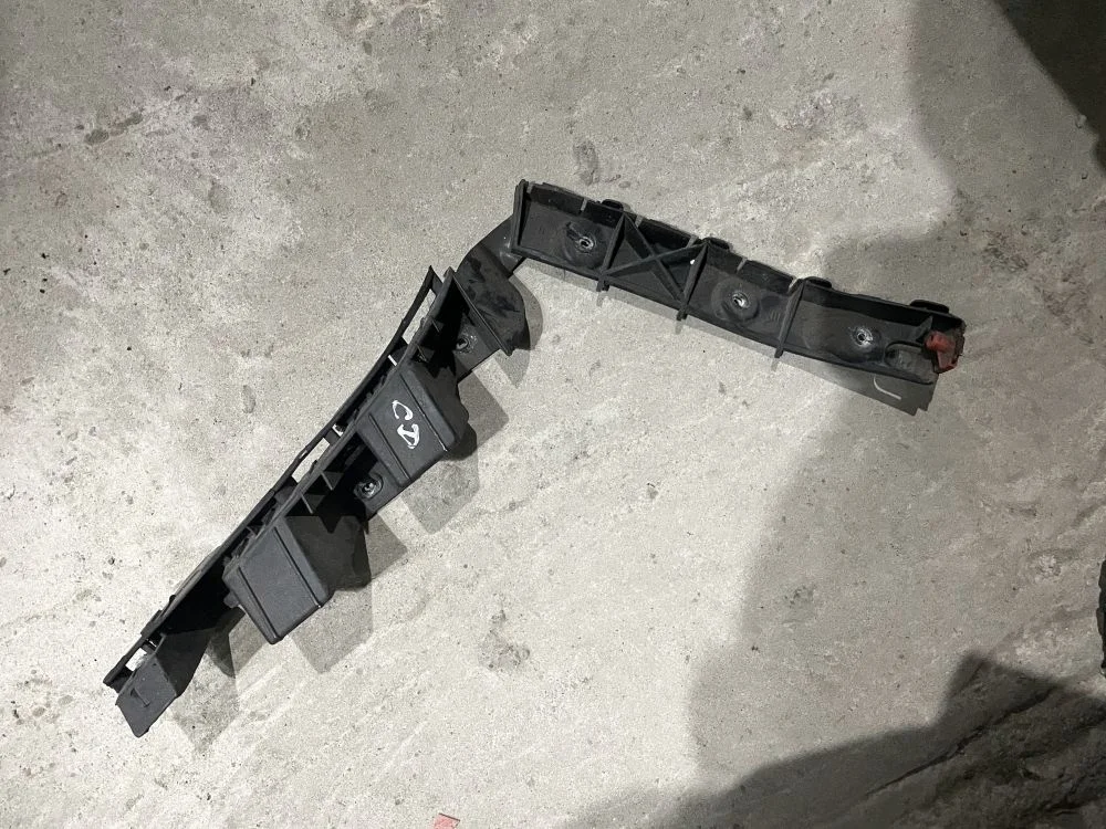 кронштейн заднего бампера правый opel corsa D 3d