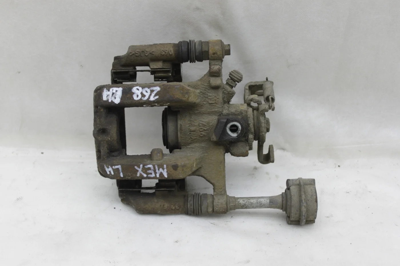 Суппорт задний Lh 268 мм мех. ручник Опель Астра J