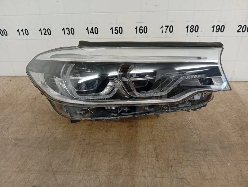 Фара светодиодная BMW 5 2017 2018 2019 2020 63117214962 G30, передняя правая